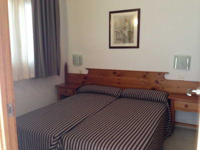 Apartamentos Santi Lloret de Mar Extérieur photo