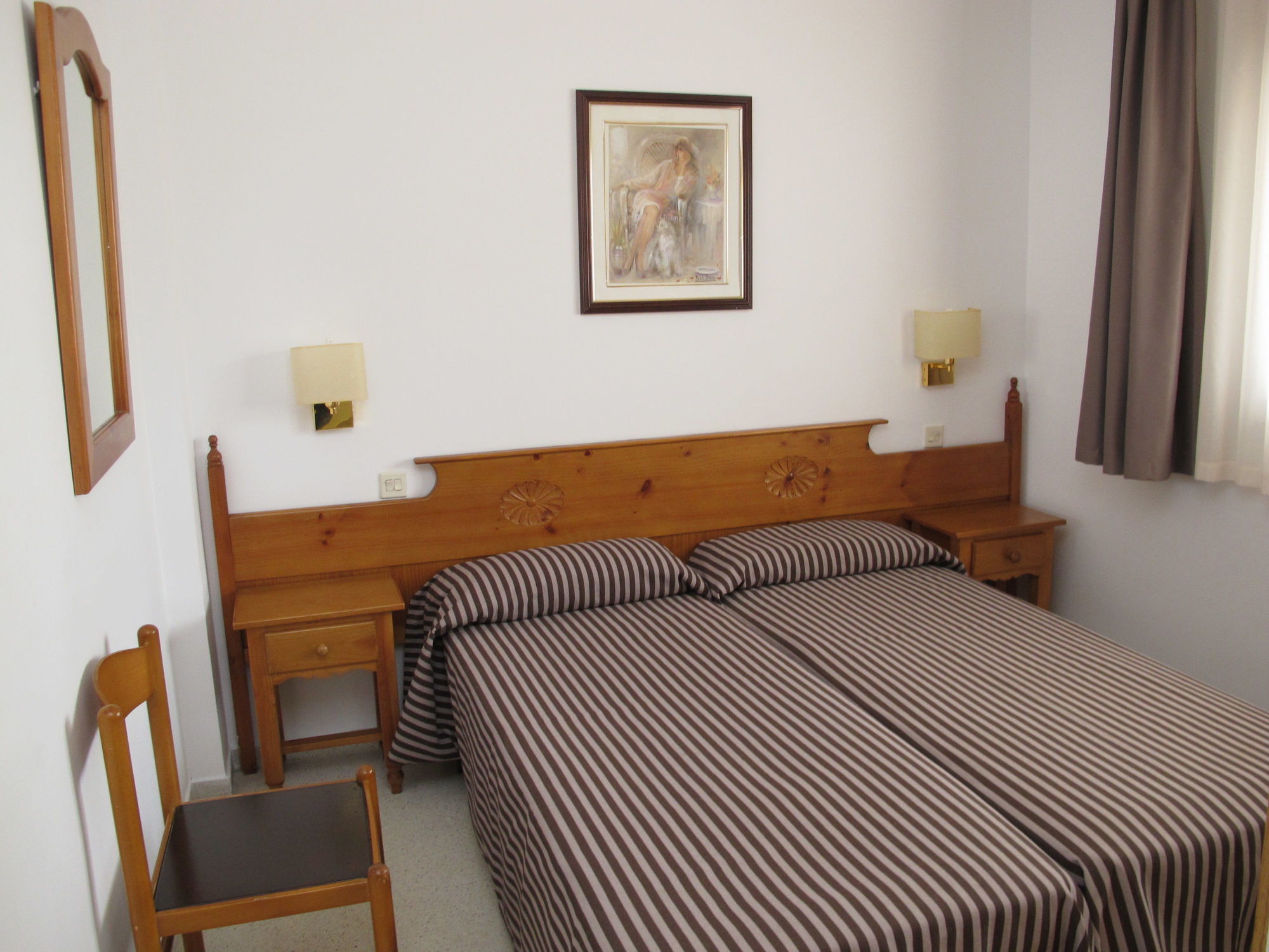 Apartamentos Santi Lloret de Mar Extérieur photo