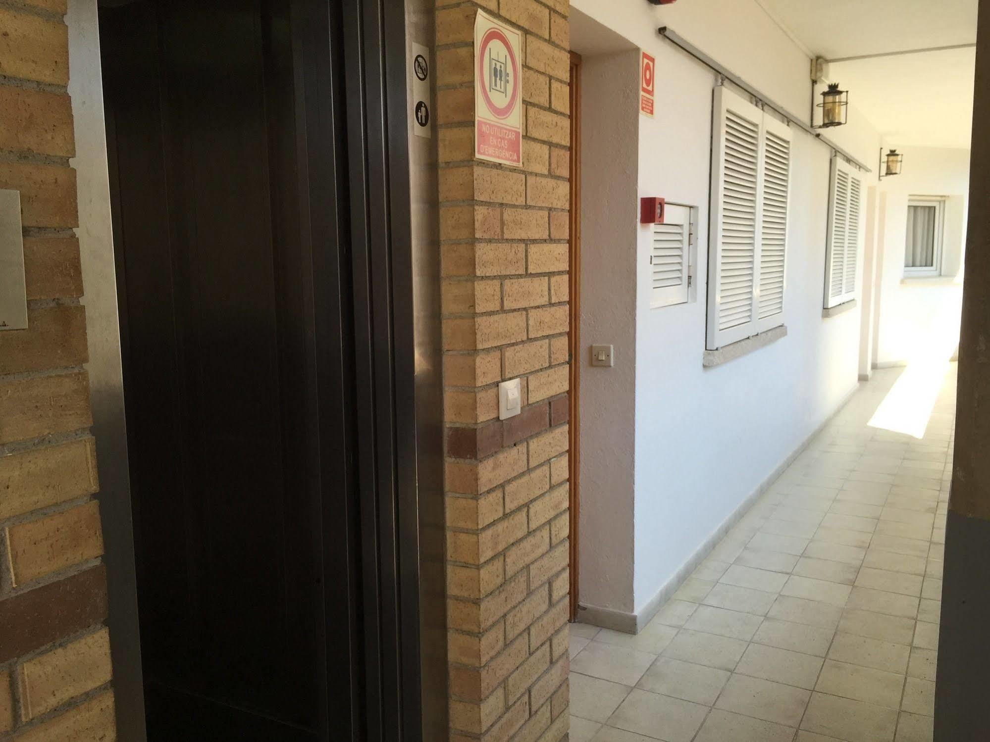 Apartamentos Santi Lloret de Mar Extérieur photo